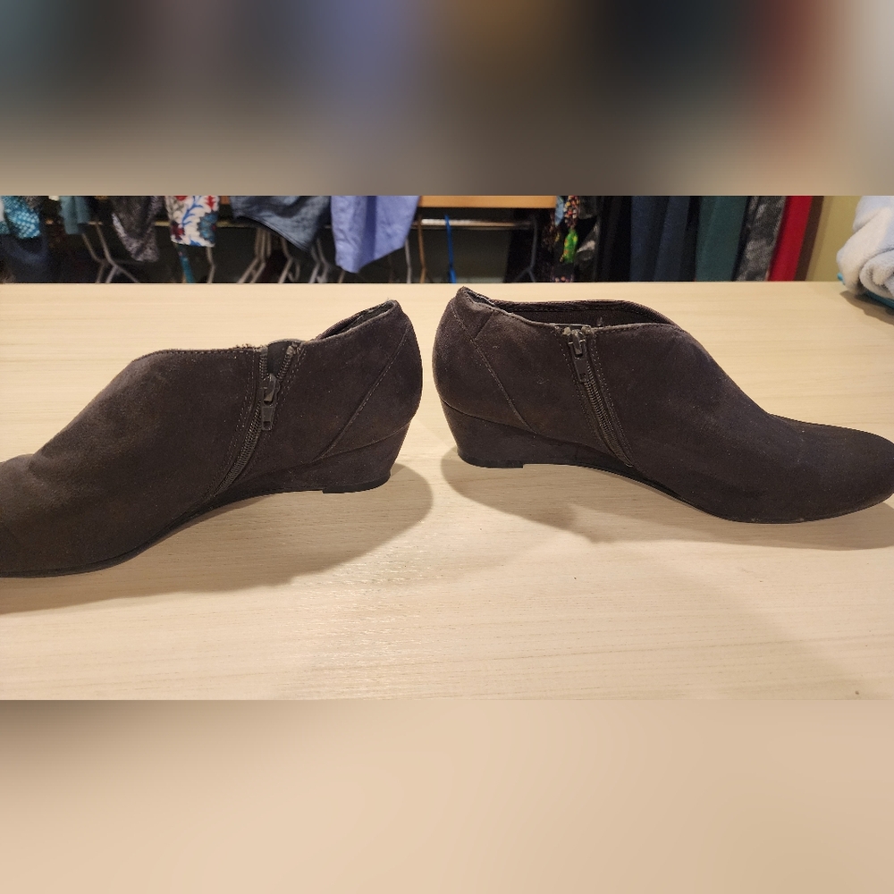 Impo shoe booties